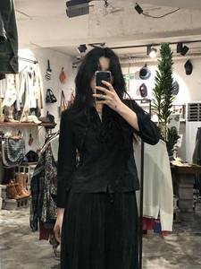 Chou Chou black ribbon blouse +to 2