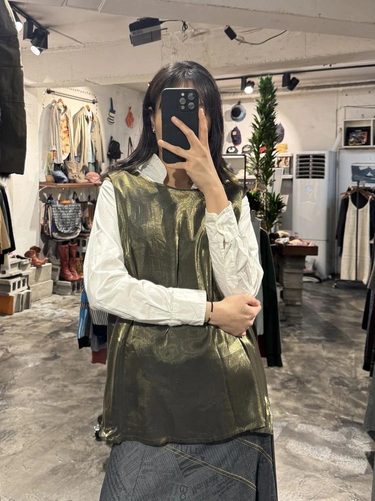 ERFO glossy khaki sleeveless +to 4