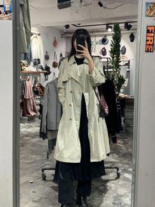 Burberrys beige trench coat_f 2