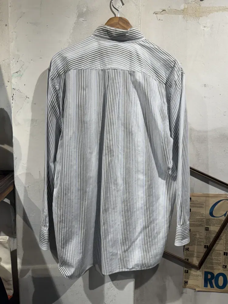 Burberry vertical striped shirt_f 6
