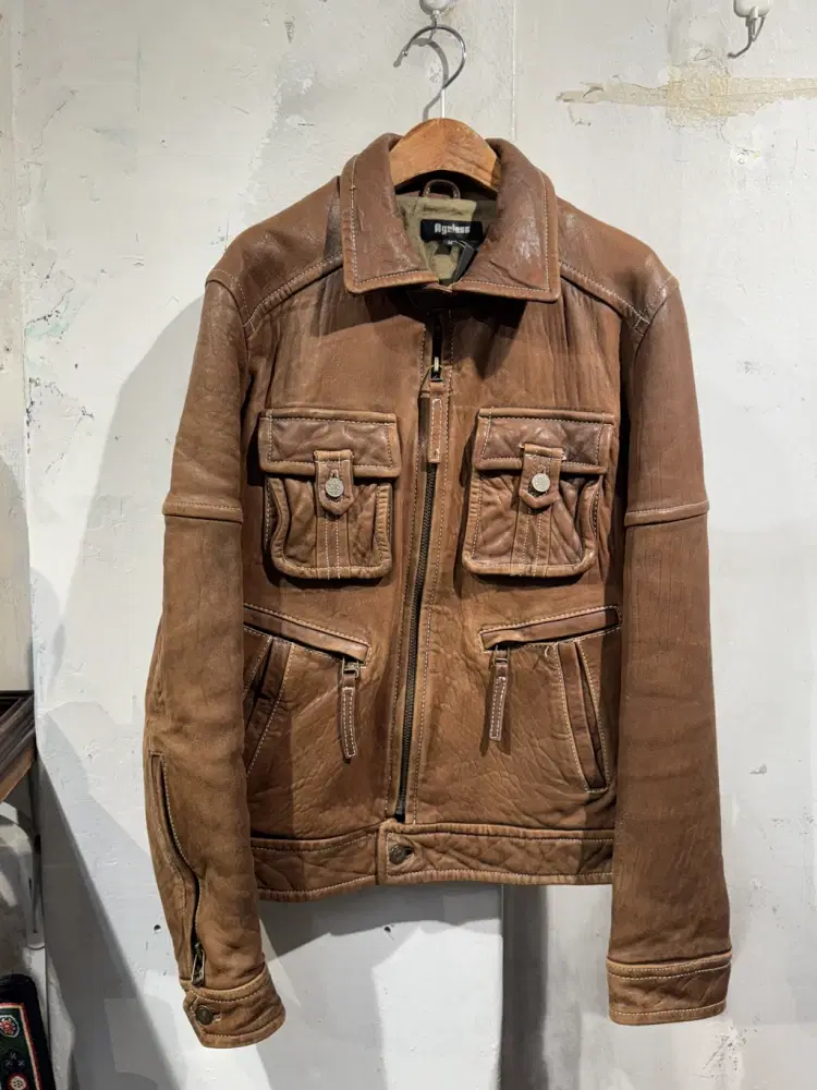 Ageless brown leather jacket +to 5