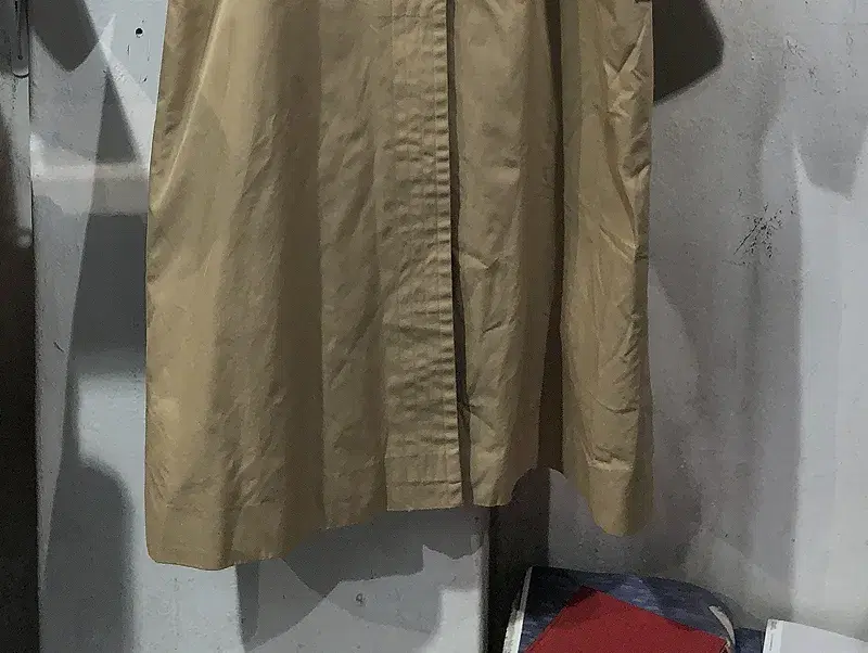 Yves Saint Laurent beige long coat_to 8