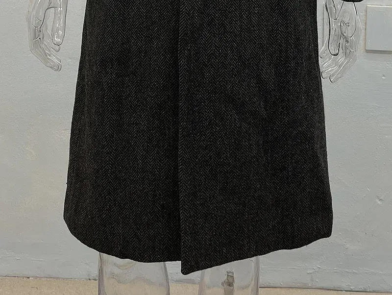 Isseymiyake black herringbone wool coat 6