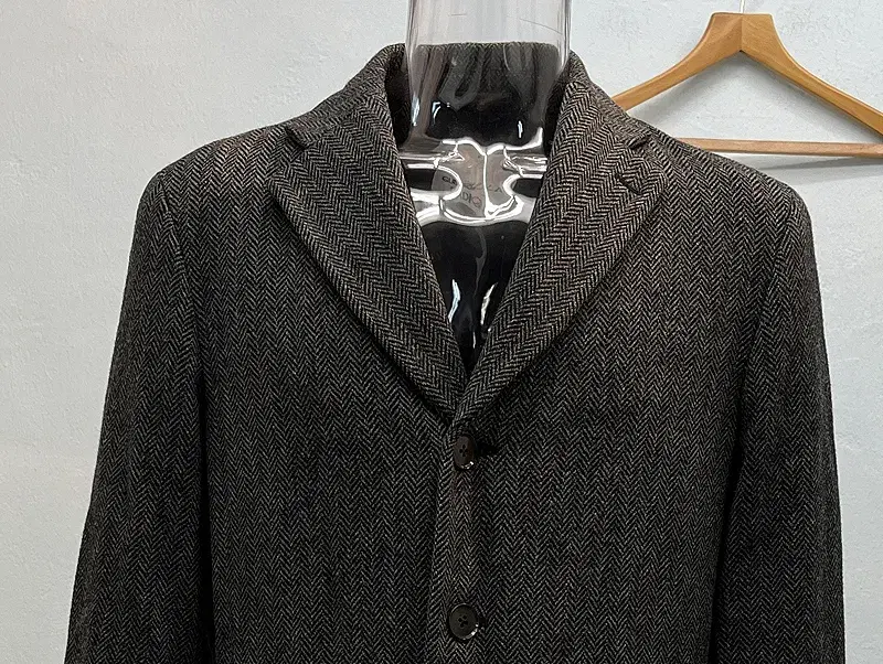 Isseymiyake black herringbone wool coat 4