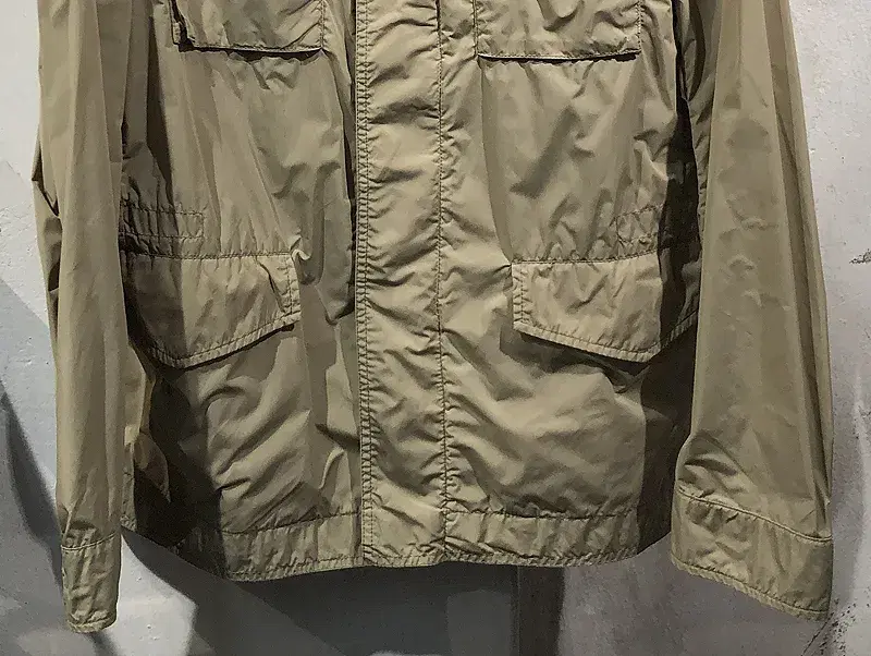Moncler beige field jacket_f 5