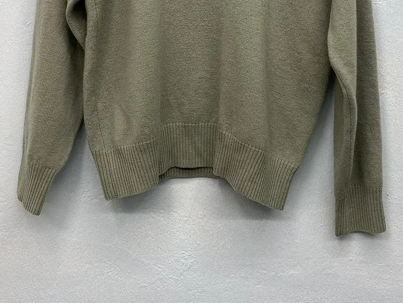 Yves Saint Laurent light green wool sweater _f 8