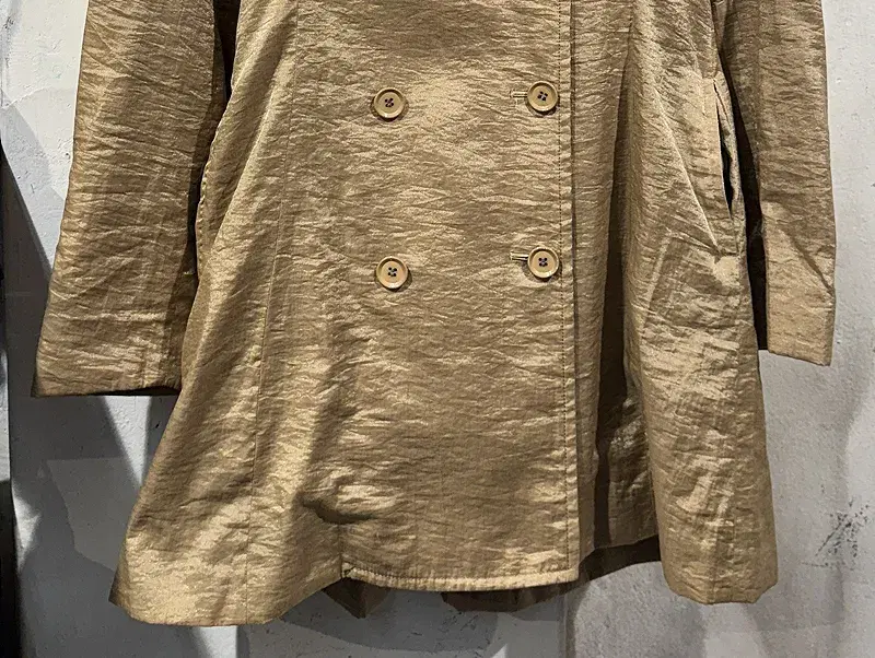 Katharine Hamnett glossy gold jacket_to 6