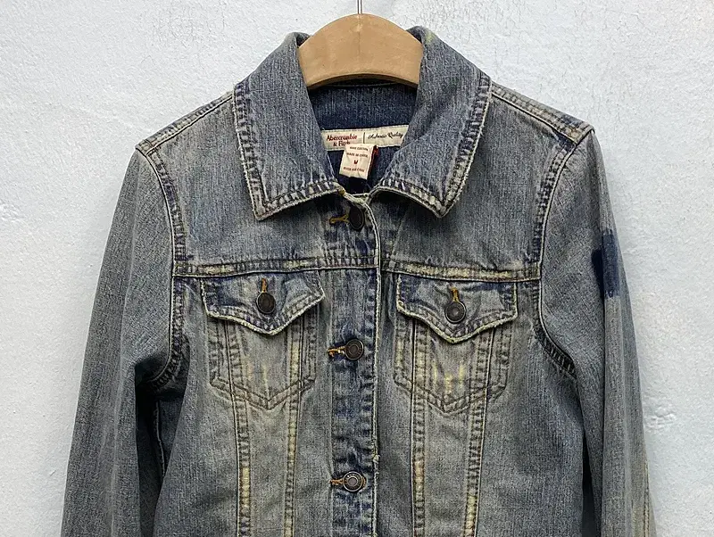Abercrombie & Fitch denim jacket 8