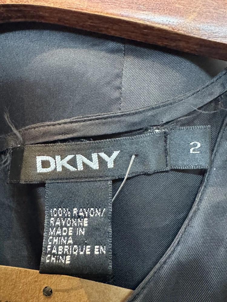 Dkny black sequin midi onepiece +to 9