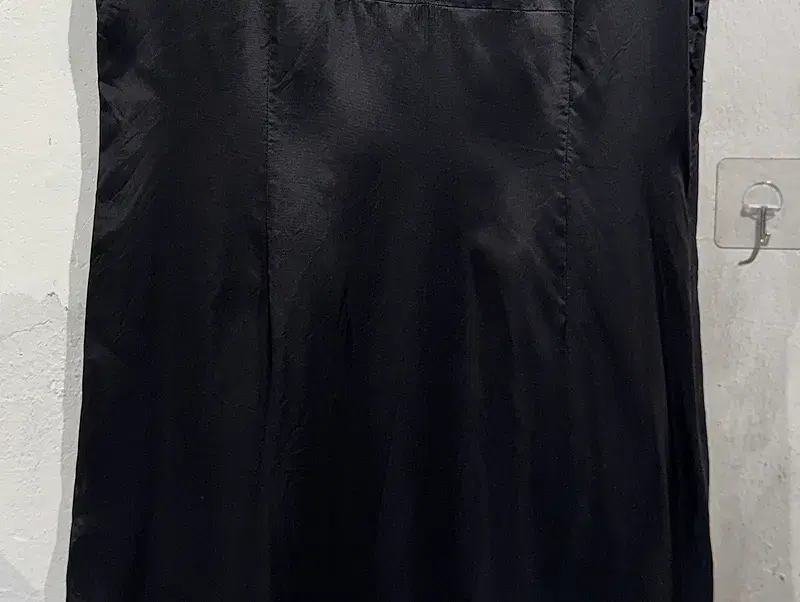 Dkny black sequin midi onepiece +to 5