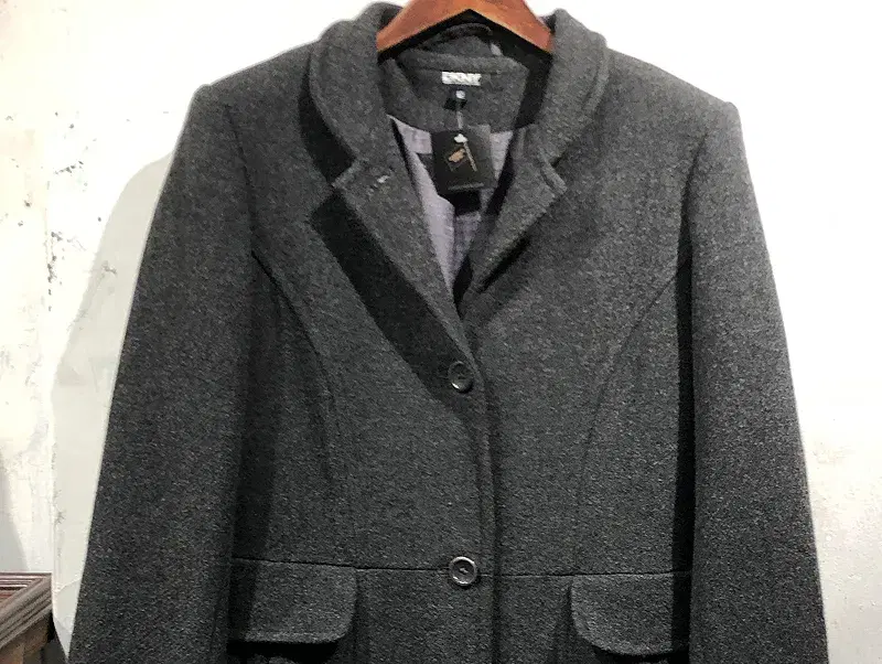 Dkny dark gray wool coat_to 4