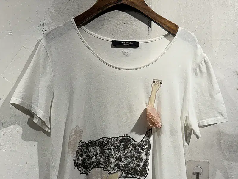 Weekend Maxmara white short sleeve t-shirt +to 4