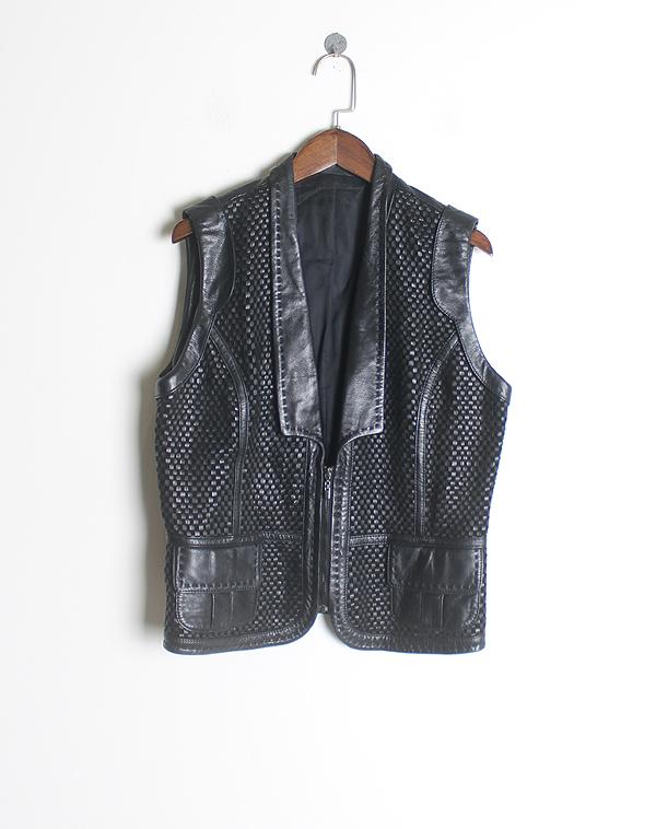 Lamb Leather Vest [Women's] 2