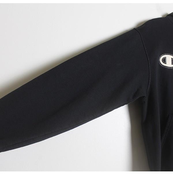 CHAMPION 8