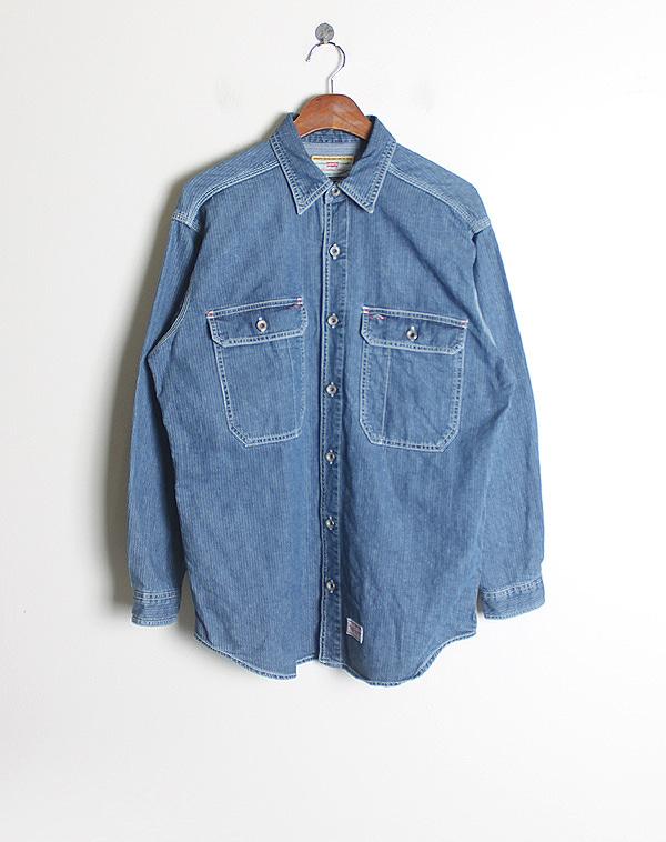 90s Levis 2