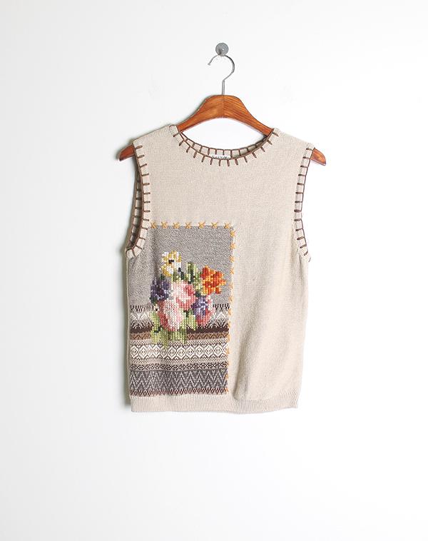 100% Wool Knit Vest 2