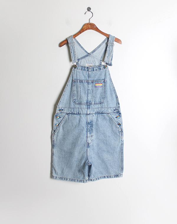 LEVIS 2