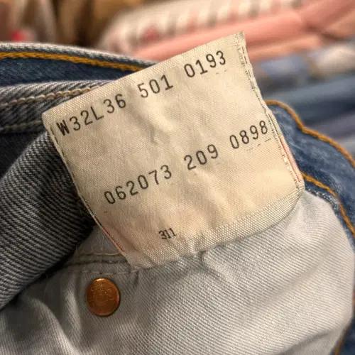 90s levi's 501 denim pants UK made-32 7
