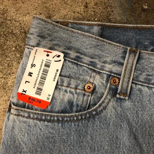 90s deadstock levi's women 501- m 4