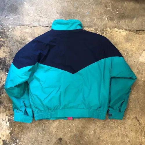 90s Eddie Bauer womens ski jacket 6