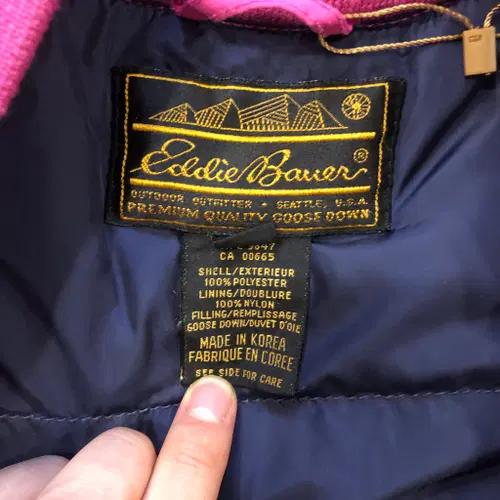 90s Eddie Bauer womens ski jacket 4