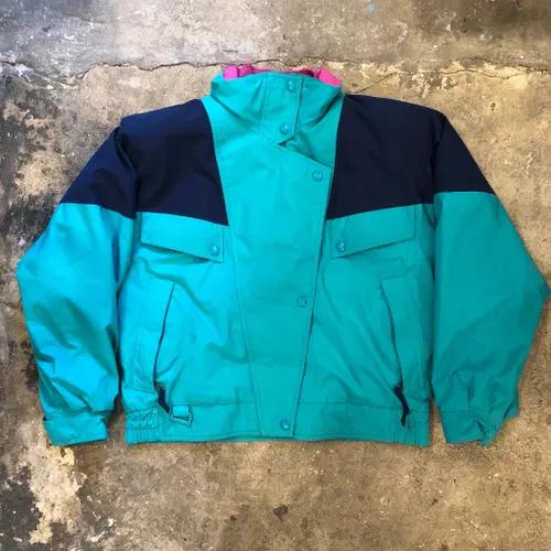 90s Eddie Bauer womens ski jacket 2