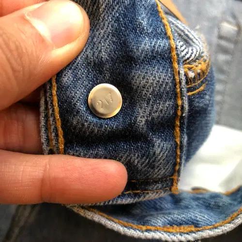 90s Levis 505 Denim Pants Canada made 4