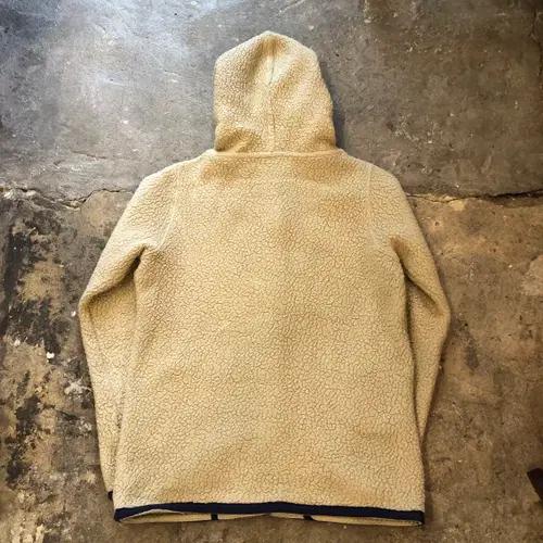 Patagonia - M (100) 7