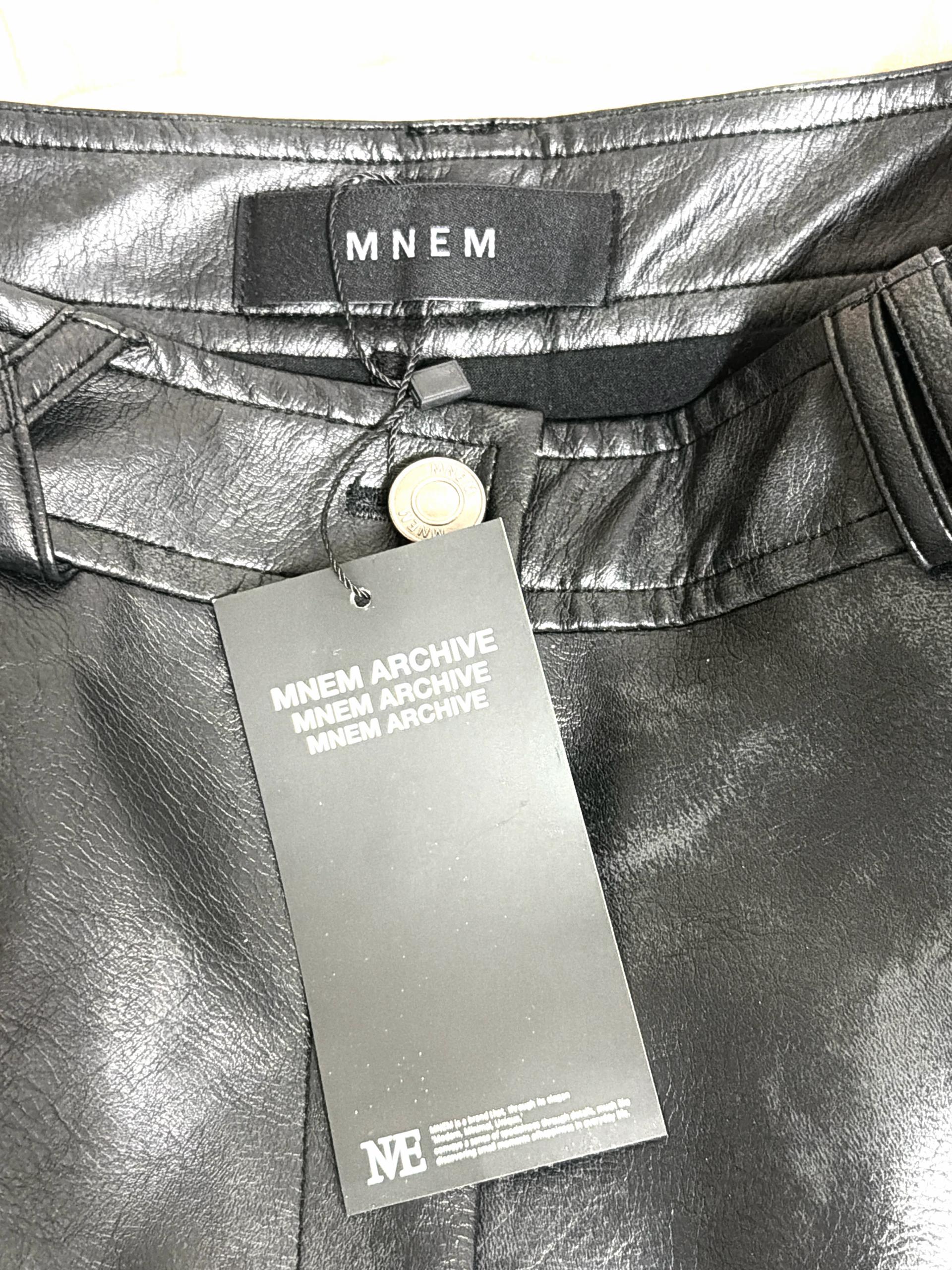 므넴 레더 스커트 블랙 3