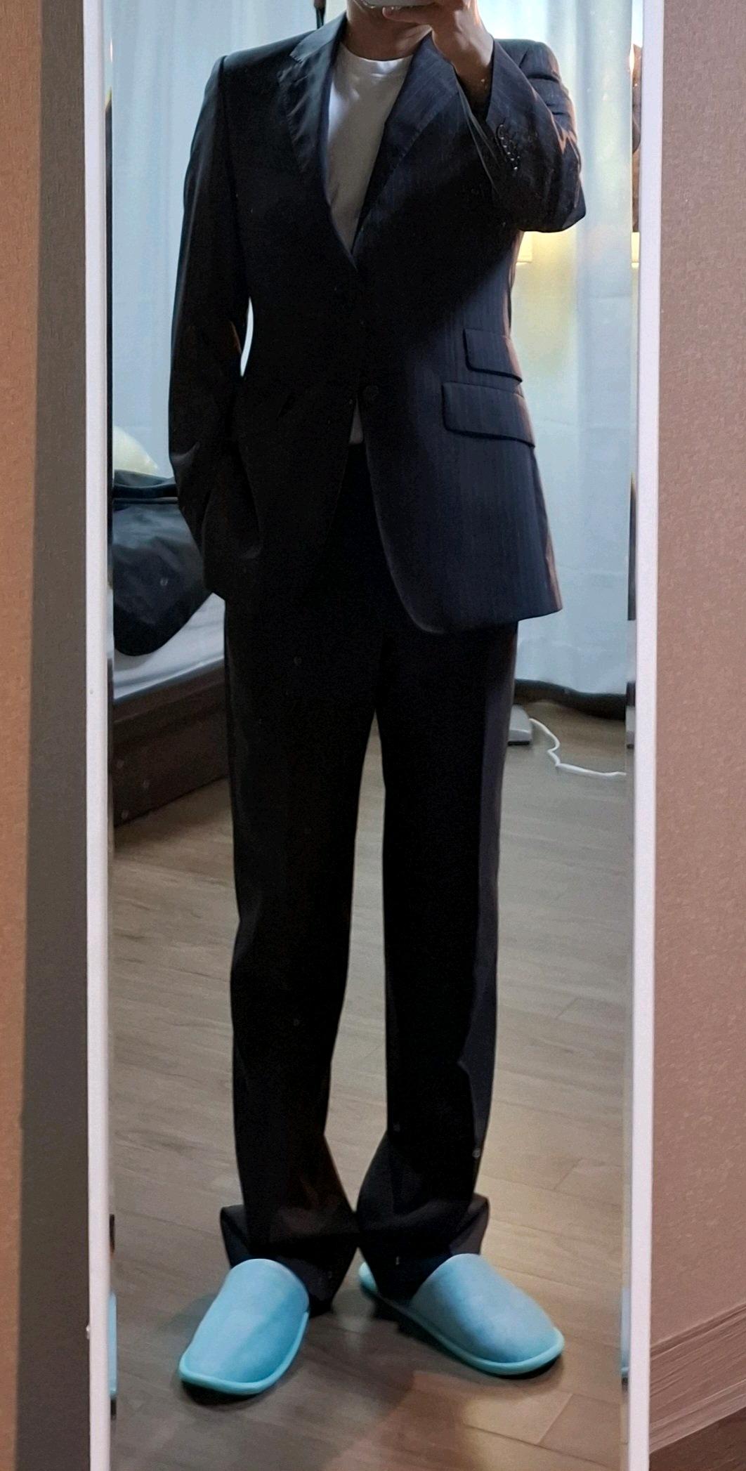 거의 새옷 폴스미스 이태리제 스트라이프 정장 세트  2