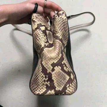 코치 스몰 크리스티 캐리올 숄더백 3