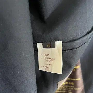 루이비통 코트 44 (이태리) 9