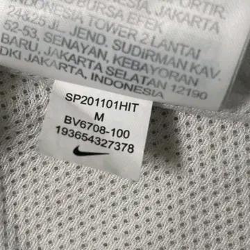 NIKE 드라이핏 스우시 반팔티 화이트 M 10