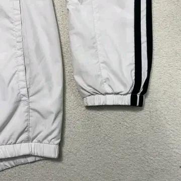 ADIDAS  CLIMASTORM 바람막이 화이트 S 4