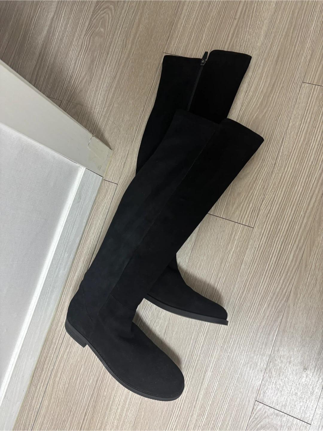 (새상품)엘칸토 3cm 니하이 여성 스웨이드 부츠 사이즈250 (LCWL48J94C) 4