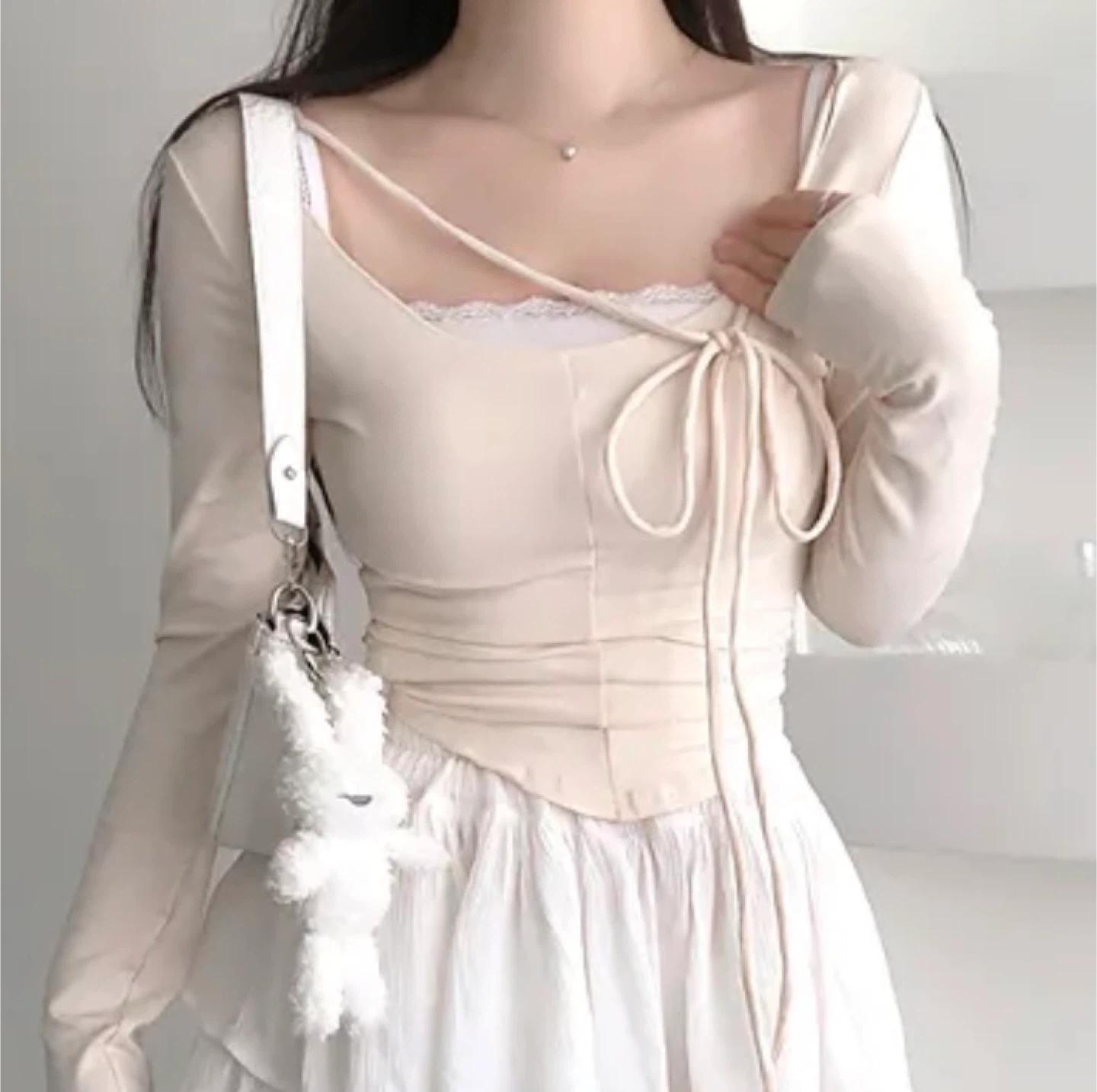 발레코어 티셔츠 2