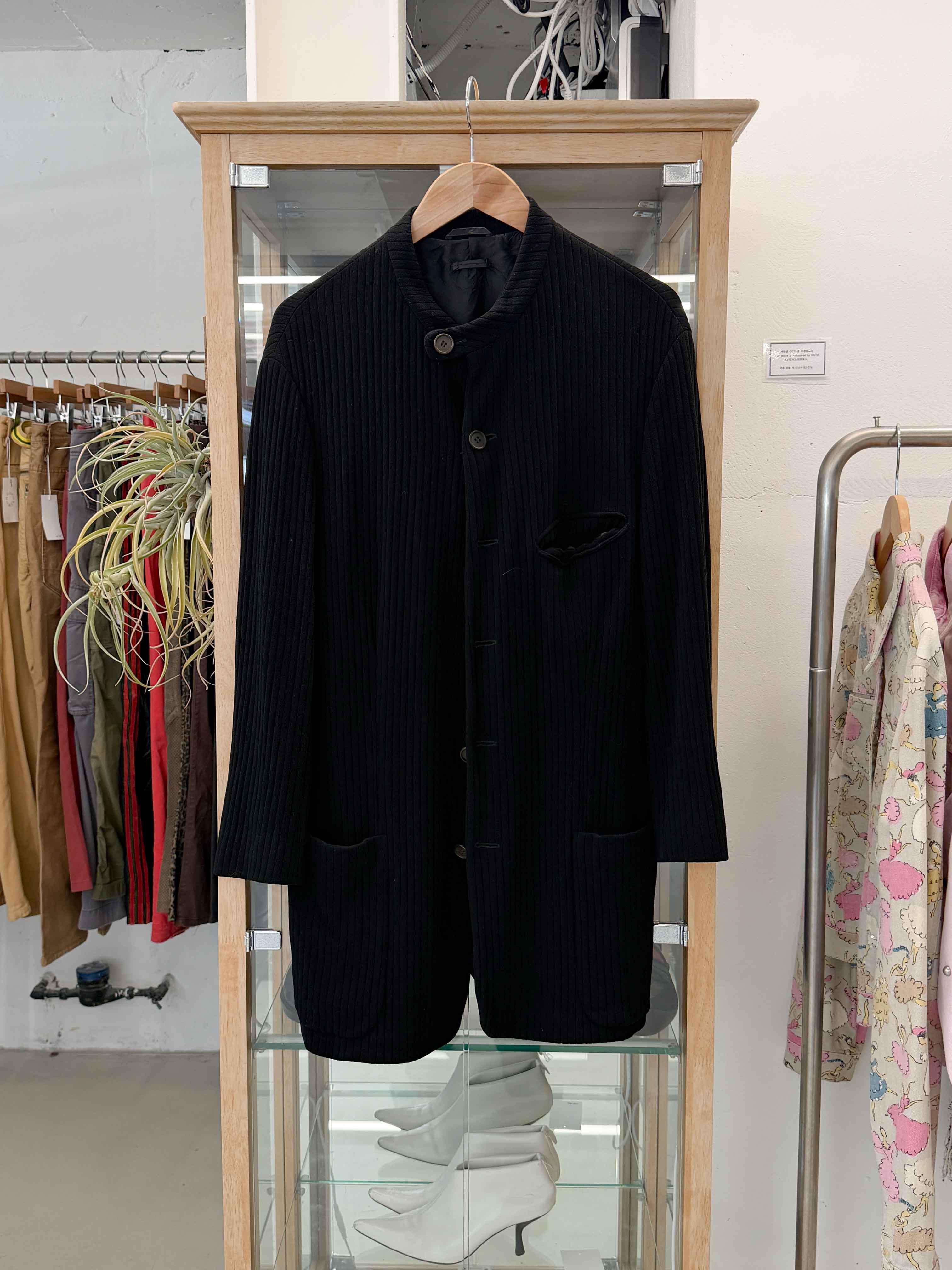 GIORGIO ARMANI pleats jacket 2