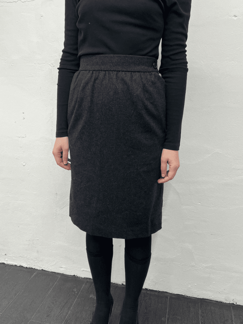 Yves Saint Laurant wool skirts 2