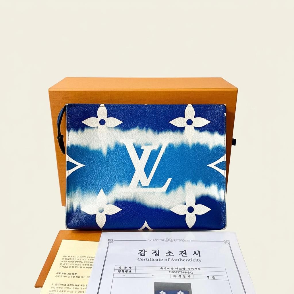 루이비통 한정판 LV 에스칼 토일렛26 클러치백 가방 M69136