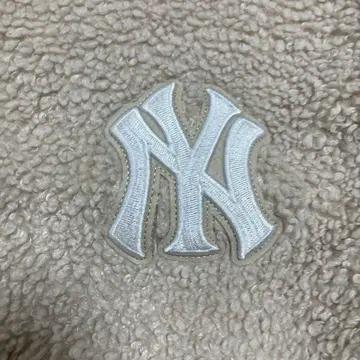 MLB 뉴욕양키스 빅로고 아이보리 플리스 맨투맨 4