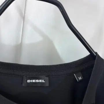 디젤 블랙 프린팅 반팔 티셔츠 4
