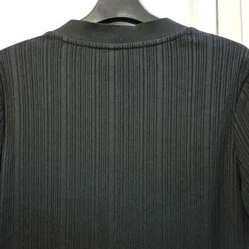 지컷 반팔 티셔츠 8