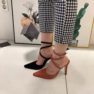 *세일 9037 뾰족코 10cm 스웨이드 스틸레토 250 블랙 4