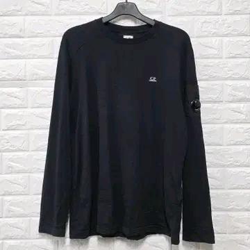105 21s C.P COMPANY 씨피컴퍼니 블랙 라운드 티 D58 2