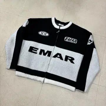 EMAR 블랙 화이트 집업 니트 2