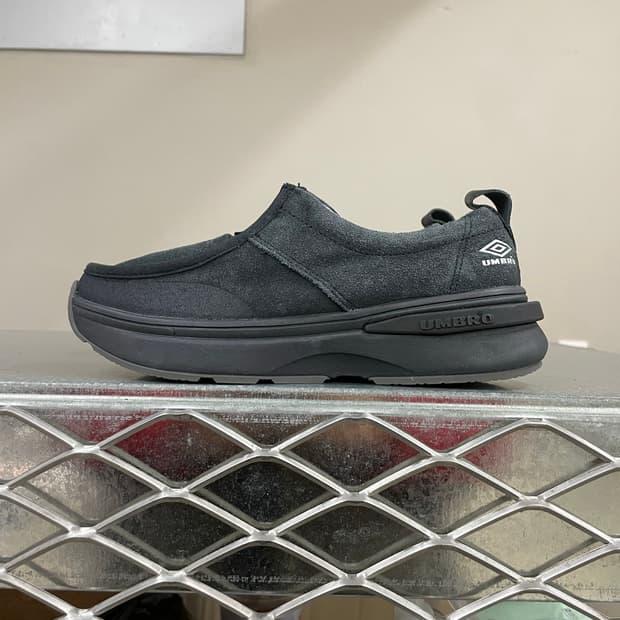 엄브로 피티 v2 230 2