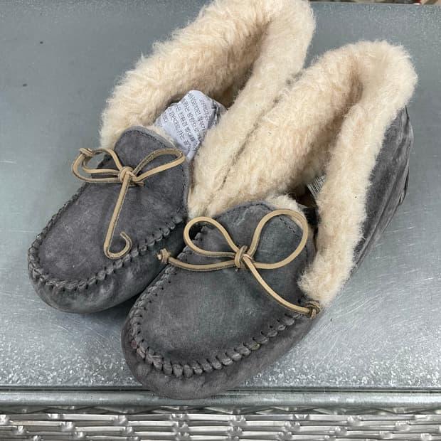 어그 알레나 모카신 230 3