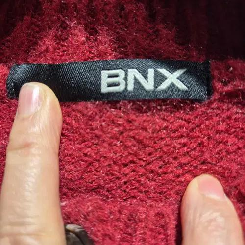 BNX 레드 멀티 컬러 문구 니트 가디건 3