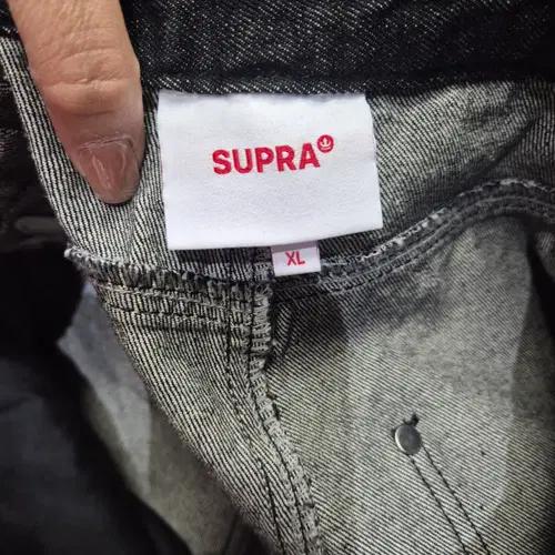 수프라 SUPRA 크라운 프린팅 데님 팬츠 4