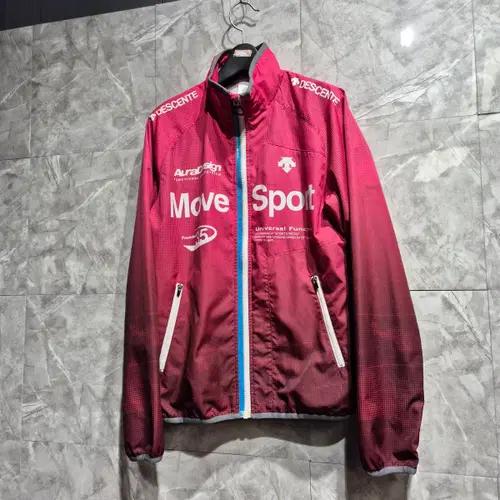 데상트 Move Spot 바람막이 자켓 6